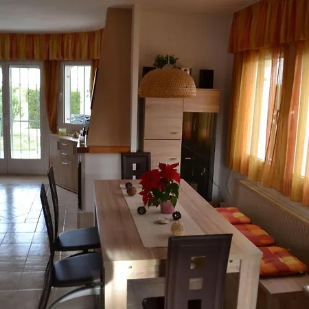 Casa-alhaja 3*
